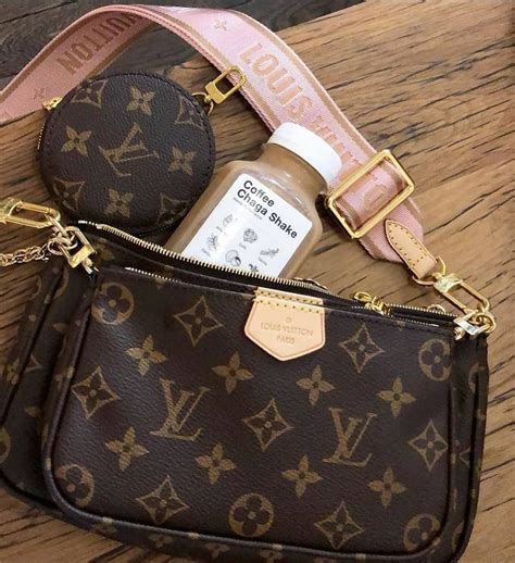 louis vuitton tapabocas precio|louis vuitton pochette dupes.